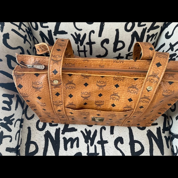 Authentic MCM Tote Zipper Bag - Picture 6 of 13